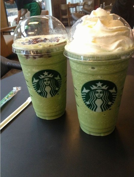 心情星巴克|来一杯星巴克冷饮舒缓心情吧~