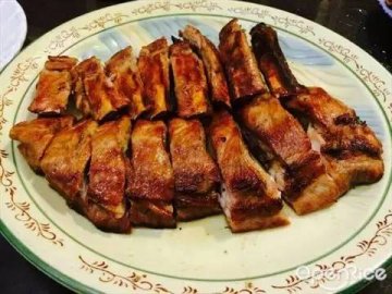 广州至top炭烧排骨，好吃得不要不要的 