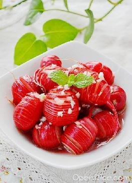 糖醋樱桃小萝卜
