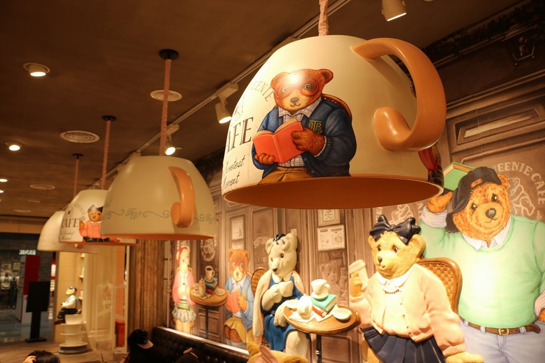 TEENIE WEENIE CAFE
