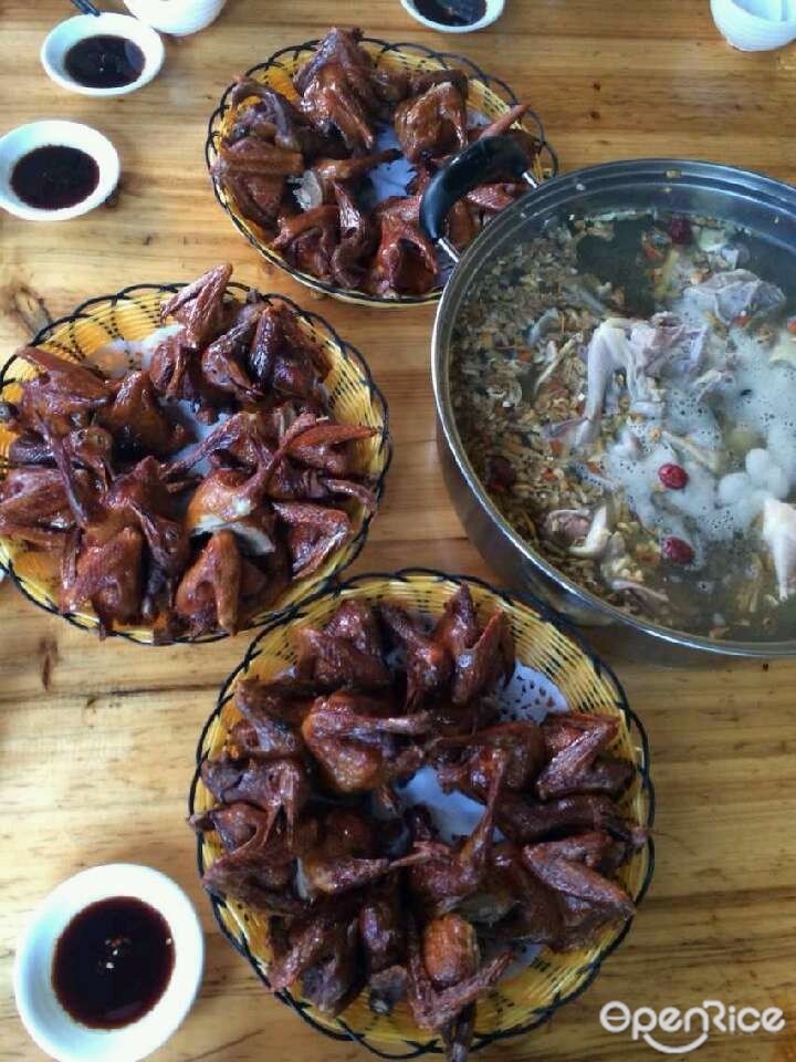 百利鸽王名阁药膳乳鸽专门店