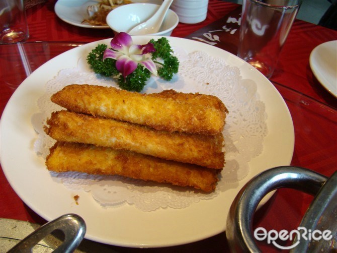 星天外稻香蛙特色餐厅