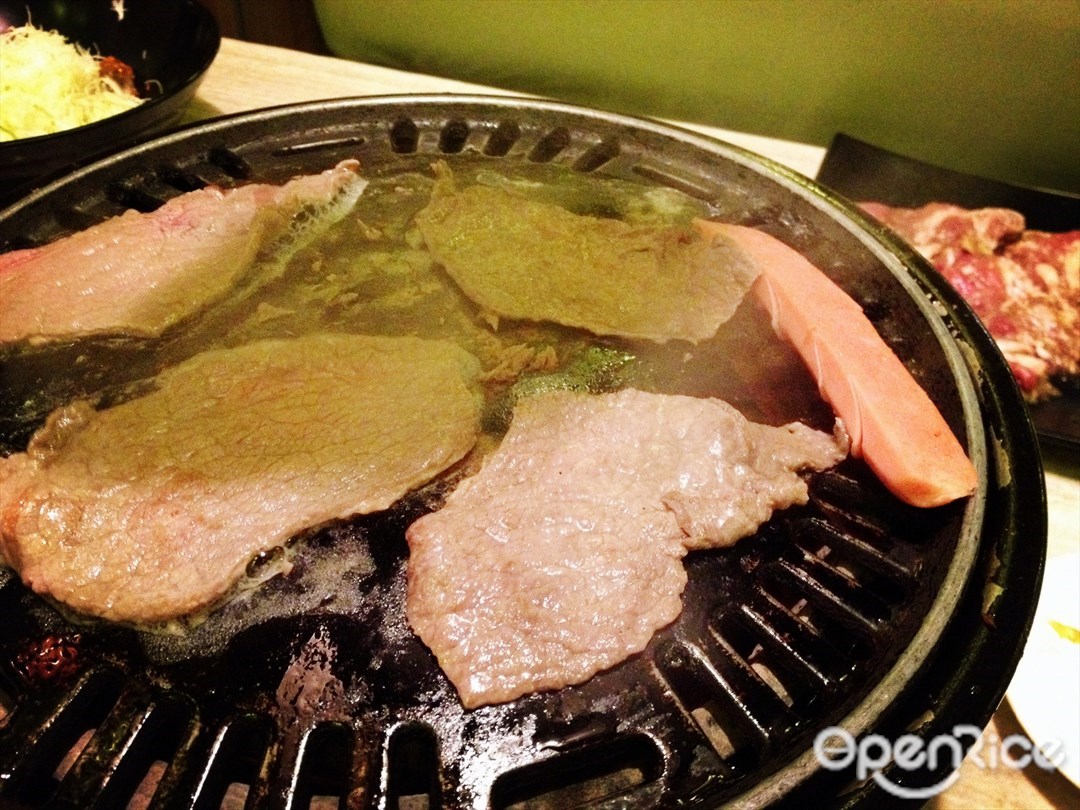 猫抓烤肉