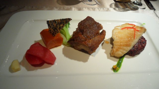 台塑牛扒拼銀鱈魚