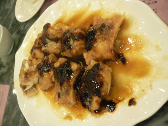 面豉酱蒸鱼尖腩