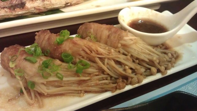 金菇牛肉卷