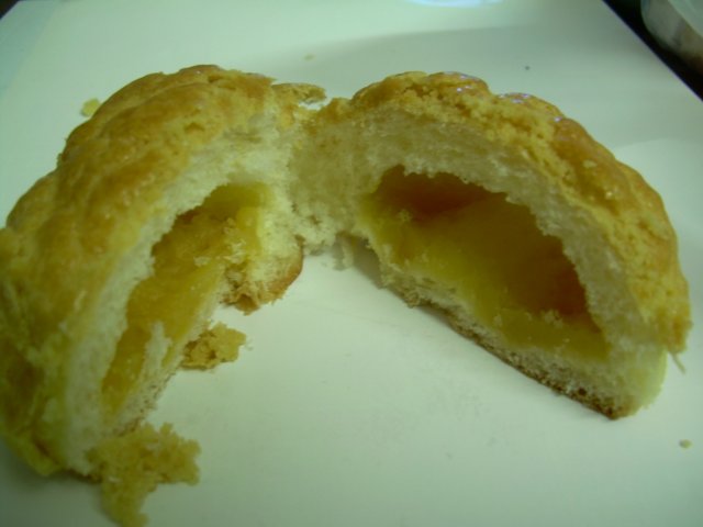 奶黄酥皮包