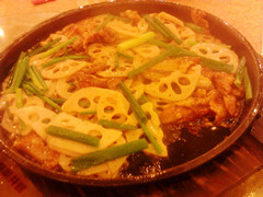 藕片生啫土猪肉