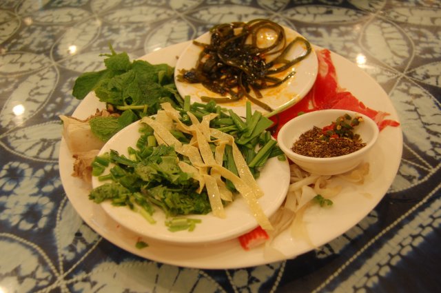 牛肉过桥米线