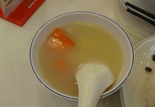 套餐配的例汤