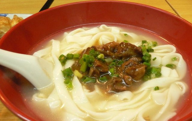 牛腩汤河