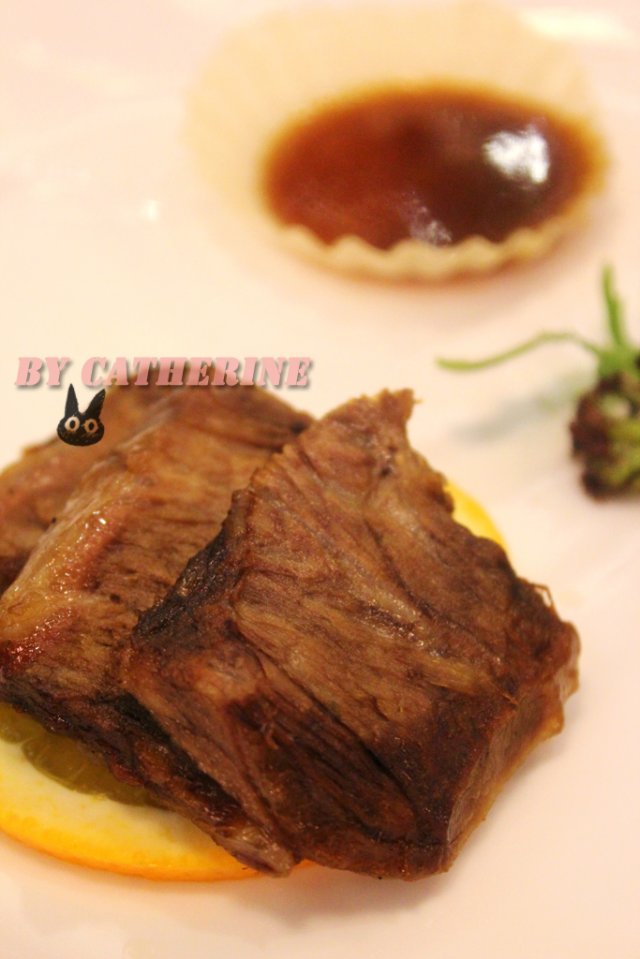 安格斯牛肉配时蔬