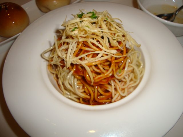 鸡丝凉面