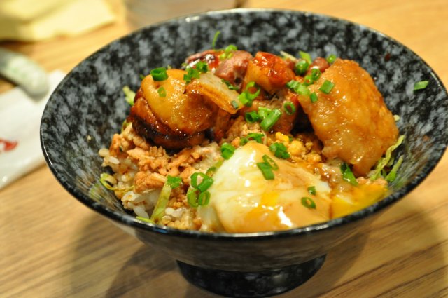 鸡肉饭
