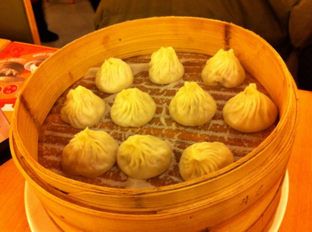 鲜肉小笼