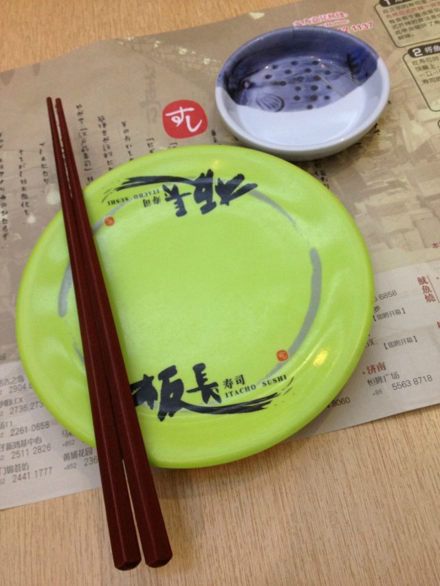 餐具