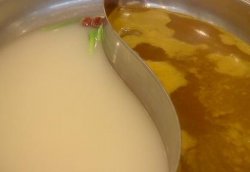 锅底