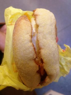 烟肉蛋麦满分汉堡