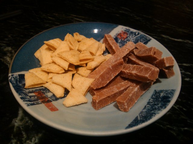 附赠小食