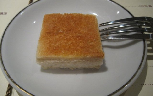 餐前面包