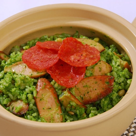 香肠松仁菠菜饭