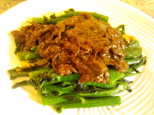 沙爹牛肉炒芥蓝