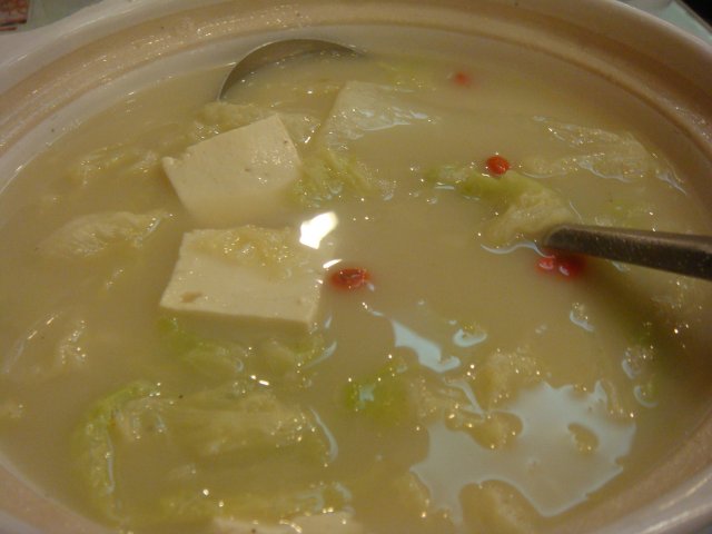 白菜豆腐鸭架汤