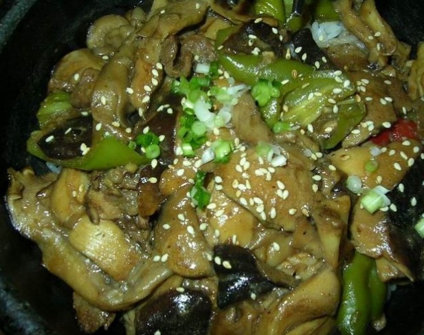 香菇拌饭
