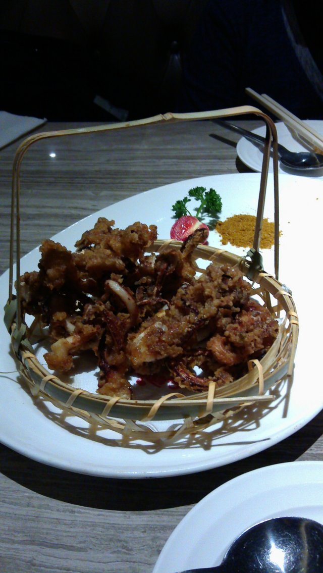 椒盐鱿鱼须