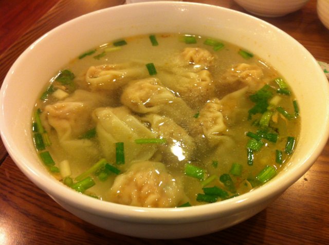 鲜虾蛤蜊馄饨