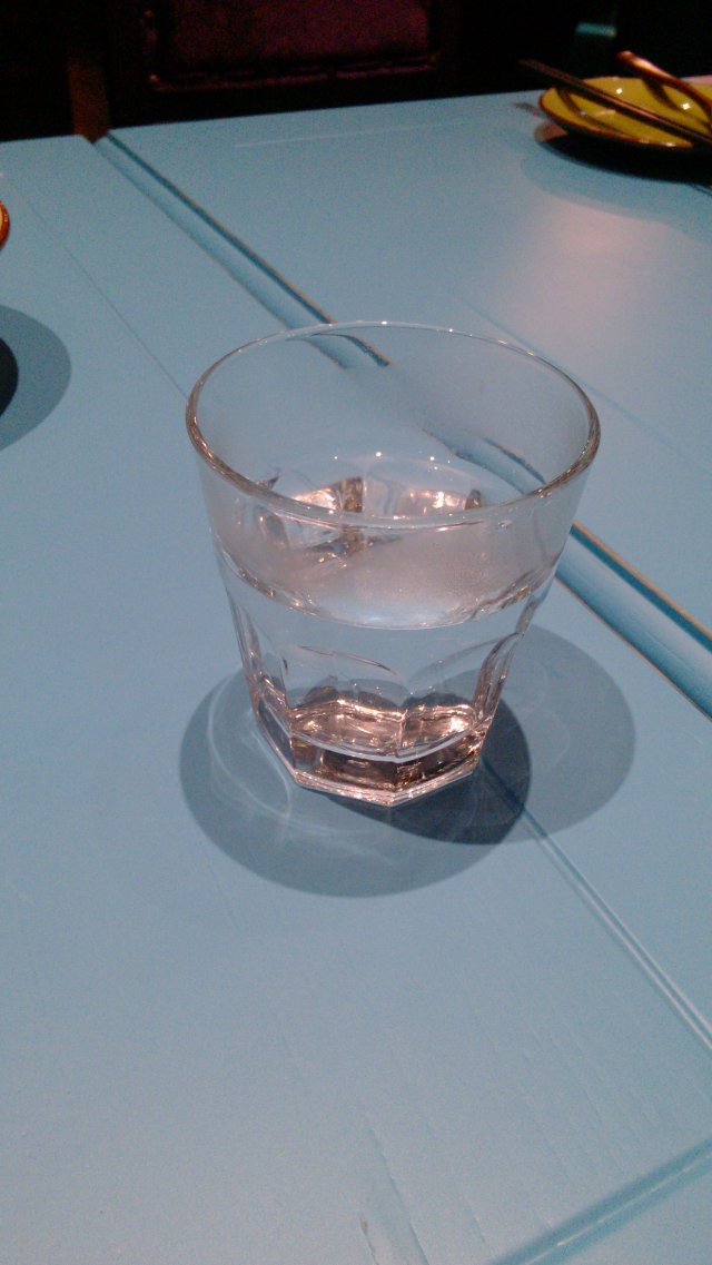 免费的白水