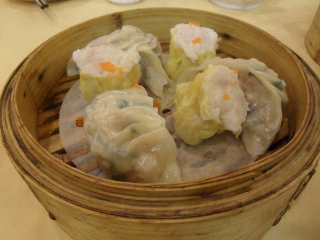 菜肉饺拼烧卖皇