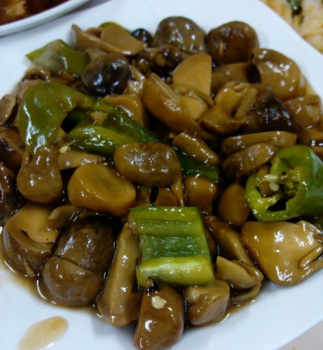 素炒菌菇