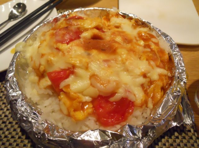 西红柿鸡蛋虾仁焗饭