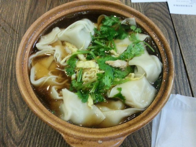荠菜猪肉大馄饨