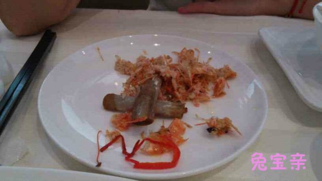 虾壳很好吃，都嚼烂了
