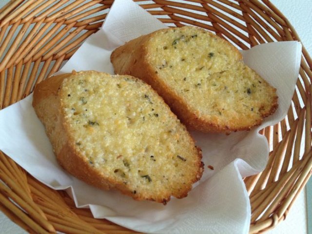 餐前面包