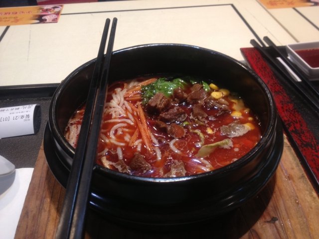飘香牛腩米线