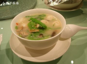 蒜香芥菜炖自打鱼丸