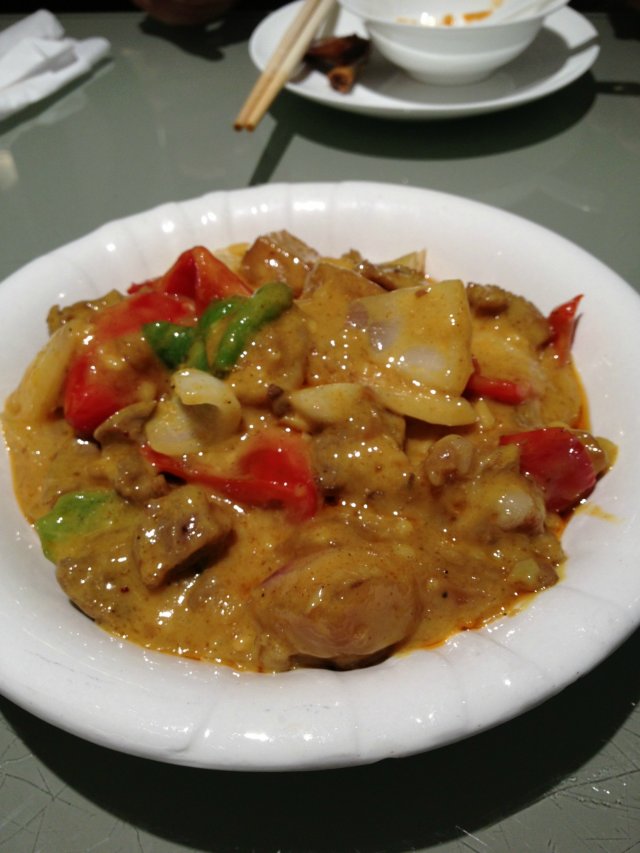 咖喱牛腩