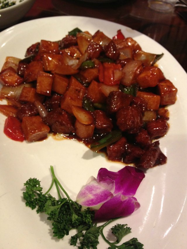 椒香牛肉粒