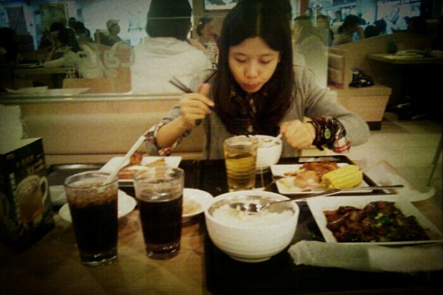 鸡翅,排骨煲仔饭