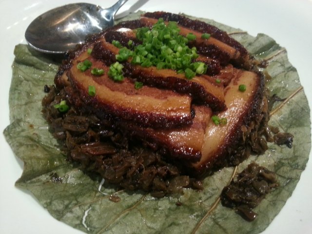 宜宾芽菜扣肉