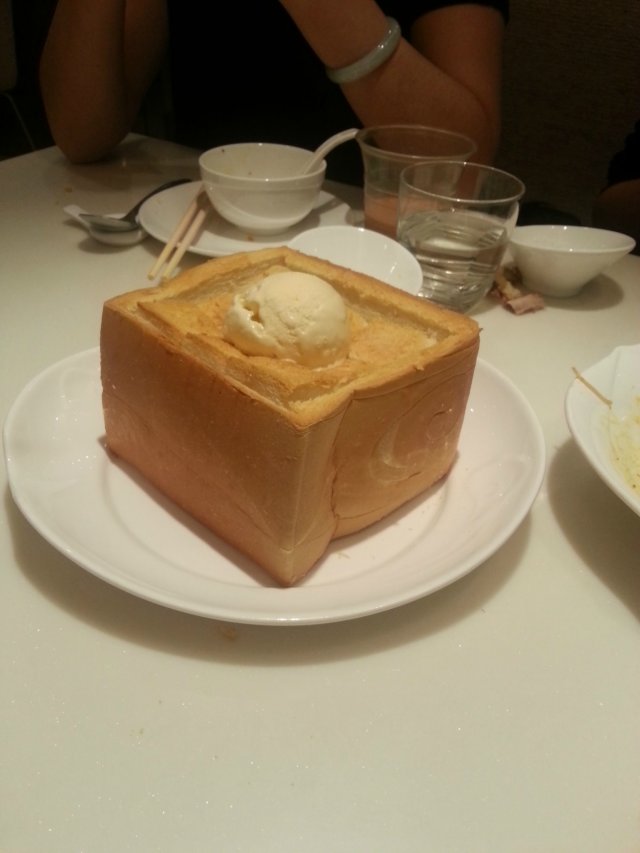 蜂蜜厚多士