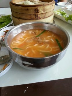 明洞刀削面