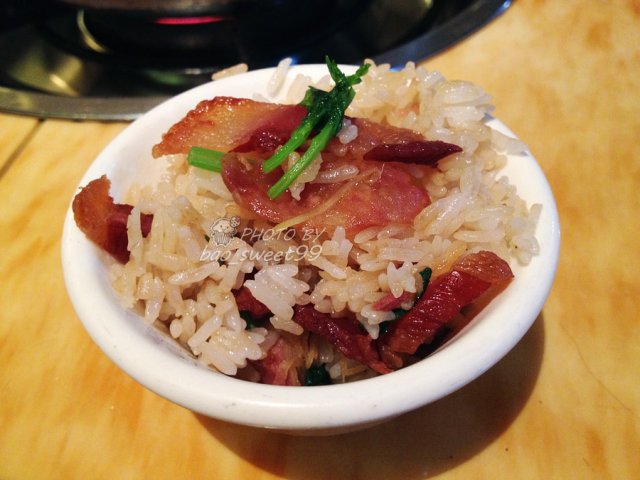 腊味煲仔饭