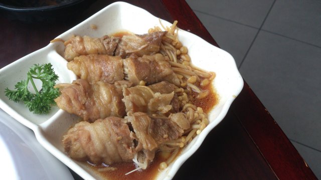 金针菇肥牛卷