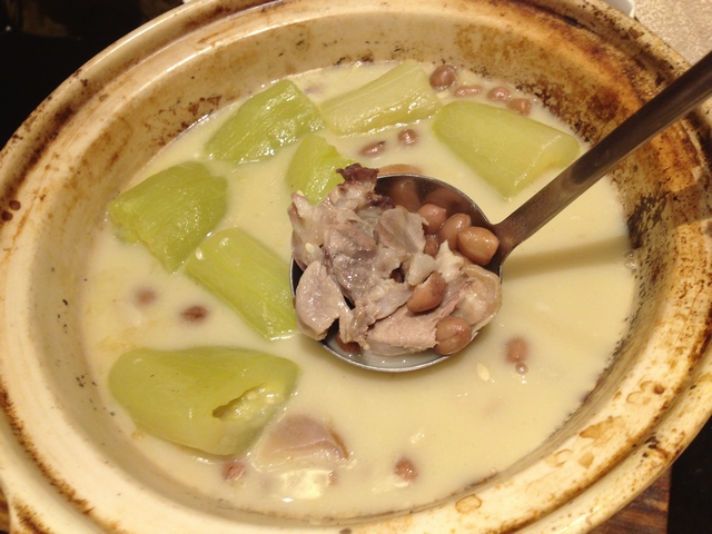 柴鱼花生t肉白瓜煲