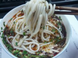 酸菜米粉