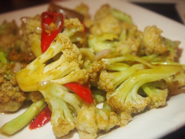 生炒有机伞花